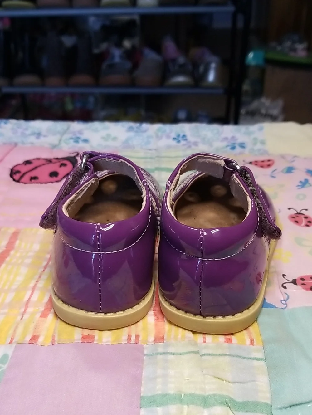 Livie & Luca Purple Patent Leather Mary Janes Size 5 Grape Petals